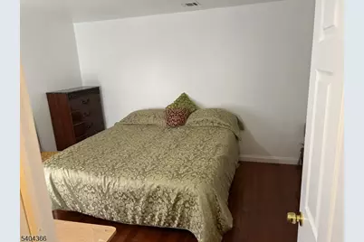 415 Wheatsheaf Rd, Roselle, NJ 07203 - Photo 8