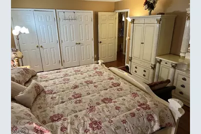 415 Wheatsheaf Rd, Roselle, NJ 07203 - Photo 26