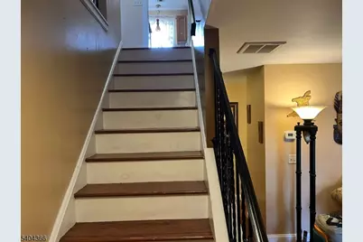 415 Wheatsheaf Rd, Roselle, NJ 07203 - Photo 10