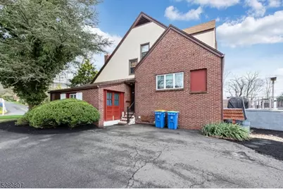 153 Stirling Rd, Watchung, NJ 07069 - Photo 4