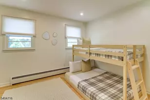 213 Haroldson Pl, Pompton Lakes, NJ 07442 - Photo 18