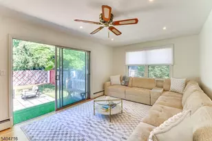 213 Haroldson Pl, Pompton Lakes, NJ 07442 - Photo 10