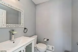 2201 Timber Ridge Ct, Sayreville Boro, NJ 08859 - Photo 6