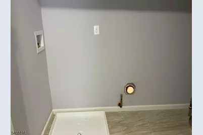 201 Schuyler Ave, Newark, NJ 07112 - Photo 4