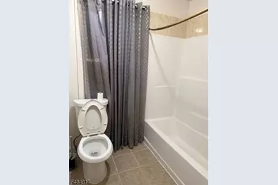 139 Stiles St, Elizabeth, NJ 07208 - Photo 8