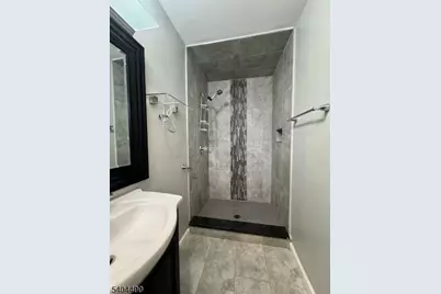 1108 Frank St, Roselle, NJ 07203 - Photo 16