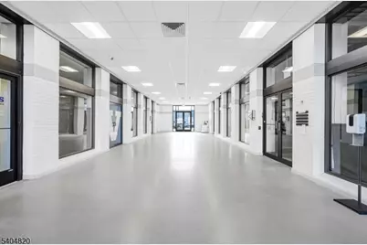 1 Lethbridge Plz, Mahwah, NJ 07430 - Photo 6