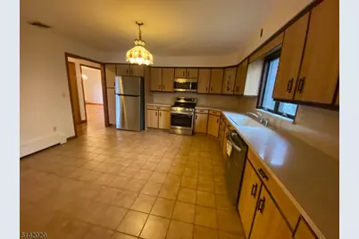 141 Prospect St, Nutley, NJ 07110 - Photo 8