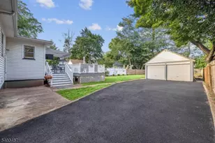 163 Stanton St, Rahway, NJ 07065 - Photo 38