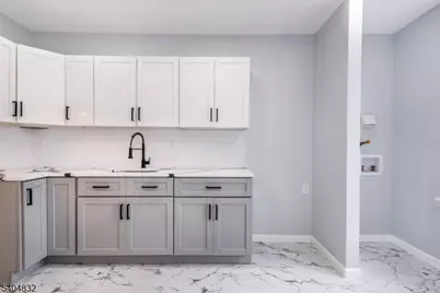 662 Mount Prospect Ave, Newark, NJ 07104 - Photo 4