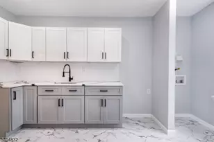 662 Mt Prospect Ave, Newark, NJ 07104 - Photo 4