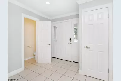 164 Chateau Thierry Ave #164, Madison, NJ 07940 - Photo 2
