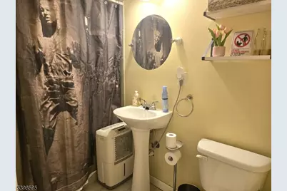 22 Lloyd Ave, Stanhope, NJ 07874 - Photo 22