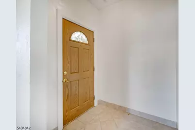 210 Maple Ave, Linden, NJ 07036 - Photo 6