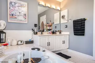 7 Hornbeam Way, Hardyston Township, NJ 07419 - Photo 24