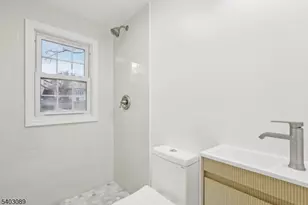 64 Surrey Ln, Clifton, NJ 07012 - Photo 18