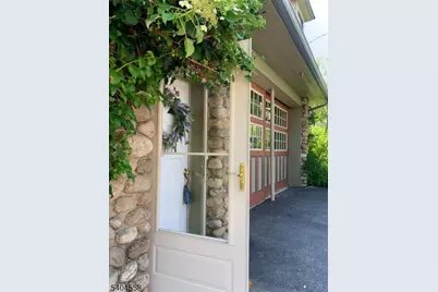 400 Church St Apt A, Hackettstown, NJ 07840 - Photo 16