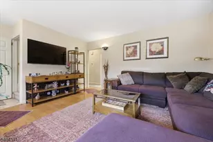 24 Ozone Ave, Cedar Grove, NJ 07009 - Photo 6