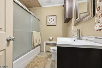 24 Ozone Ave, Cedar Grove, NJ 07009 - Photo 24