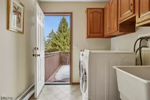 32 Nancy Terrace, Washington Township, NJ 07853 - Photo 18