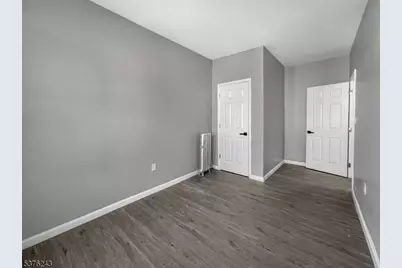 39 Brookdale Ave, Newark, NJ 07106 - Photo 6