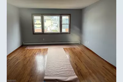 892 Hobson St, Union Township, NJ 07083 - Photo 2