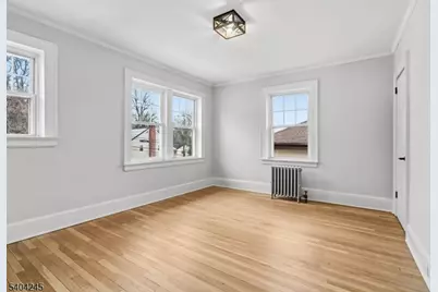 33 Robertson Rd, West Orange Township, NJ 07052 - Photo 22