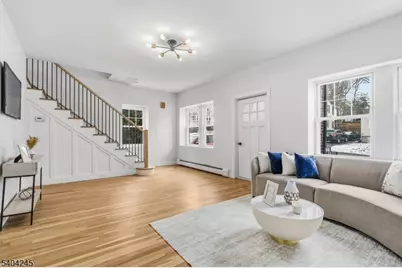 33 Robertson Rd, West Orange Township, NJ 07052 - Photo 6