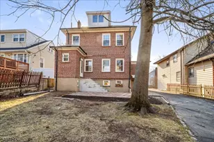 33 Robertson Rd, West Orange Township, NJ 07052 - Photo 32