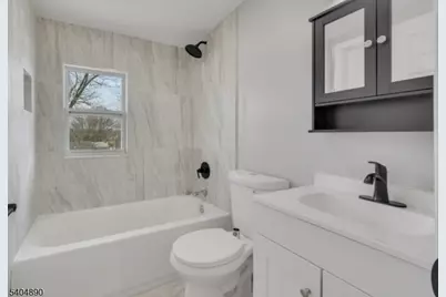 978 Rahway Ave, Woodbridge Township, NJ 07001 - Photo 10