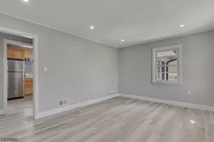 978 Rahway Ave, Woodbridge Township, NJ 07001 - Photo 16