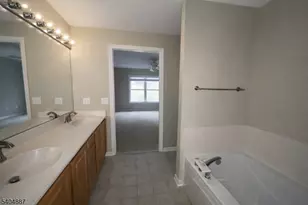 113 Bourne Ci, Hardyston Township, NJ 07419 - Photo 16