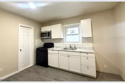 58 Florida St #2, Elizabeth, NJ 07206 - Photo 2