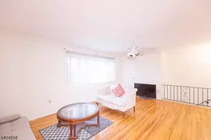 187 Evergreen, Edison, NJ 08837 - Photo 2