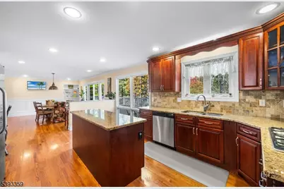 21 Angus Ln, Warren Township, NJ 07059 - Photo 20