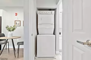 2821 Pheasant Hollow Dr, Plainsboro Township, NJ 08536 - Photo 8