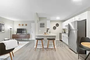 2821 Pheasant Hollow Dr, Plainsboro Township, NJ 08536 - Photo 2