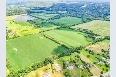 8 Roseberry Rd, Washington Township, NJ 07882 - Photo 4