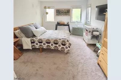 13 Mission Hills Rd, Clinton Township, NJ 08801 - Photo 8