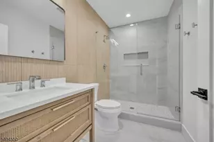 7 Canterbury Ln, Millburn, NJ 07078 - Photo 38