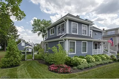 16 Dumont Rd, Far Hills, NJ 07931 - Photo 4