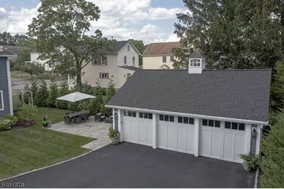 16 Dumont Rd, Far Hills, NJ 07931 - Photo 26