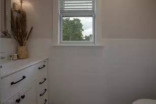 16 Dumont Rd, Far Hills, NJ 07931 - Photo 20