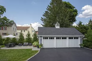 16 Dumont Rd, Far Hills, NJ 07931 - Photo 8