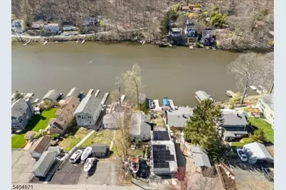 38 W River Styx Rd, Hopatcong, NJ 07843 - Photo 32