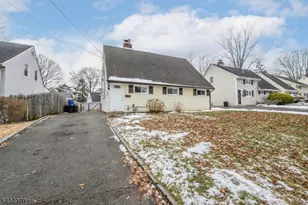 118 Colonia Blvd, Rahway, NJ 07065 - Photo 2