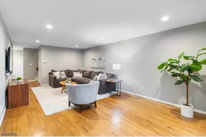 27 Bayowski Rd, West Orange Township, NJ 07052 - Photo 8