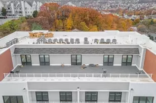 318 Dixon Ave, Paterson, NJ 07501 - Photo 2