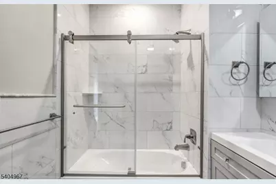 318 Dixon Ave #204, Paterson, NJ 07501 - Photo 10