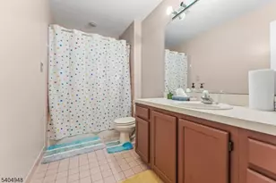 123 Butternut Dr, Wayne, NJ 07470 - Photo 20